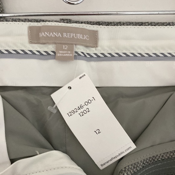 Banana Republic Wool blend Warm Lined Straight Leg trouser Soft Gray - Picture 6 of 14